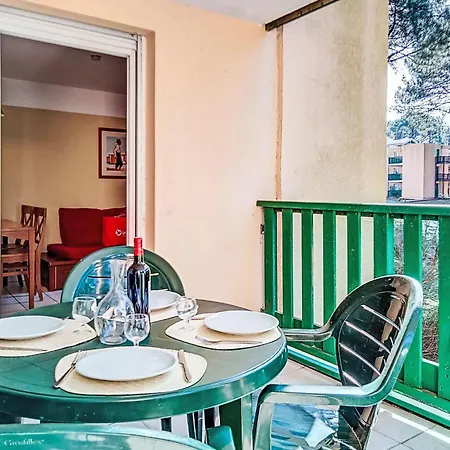 Les Grands Pins-4 By Interhome Daire *