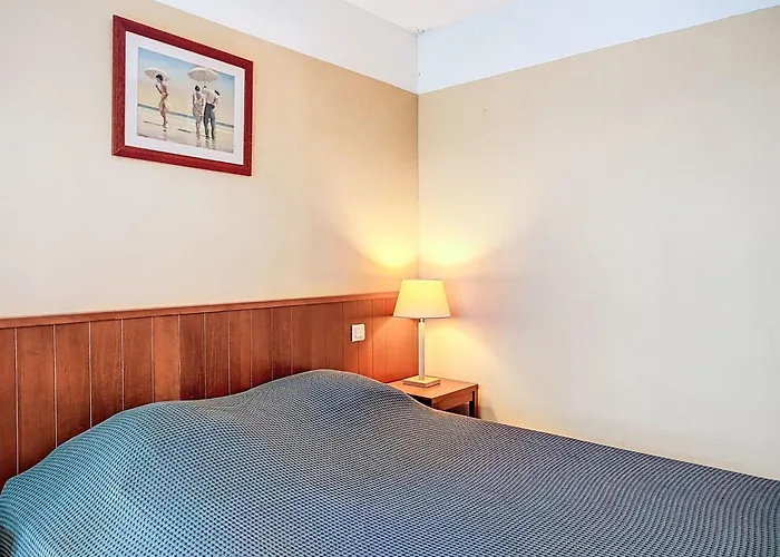 Les Grands Pins-4 By Interhome